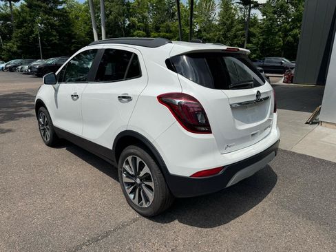 Used 2021 Buick Encore Preferred w/ Safety Package AWD/4WD image 3