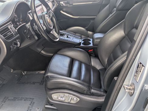 Used 2021 Porsche Macan GTS image 5