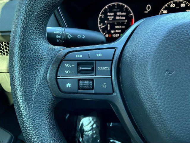 Used 2025 Honda CR-V LX image 13
