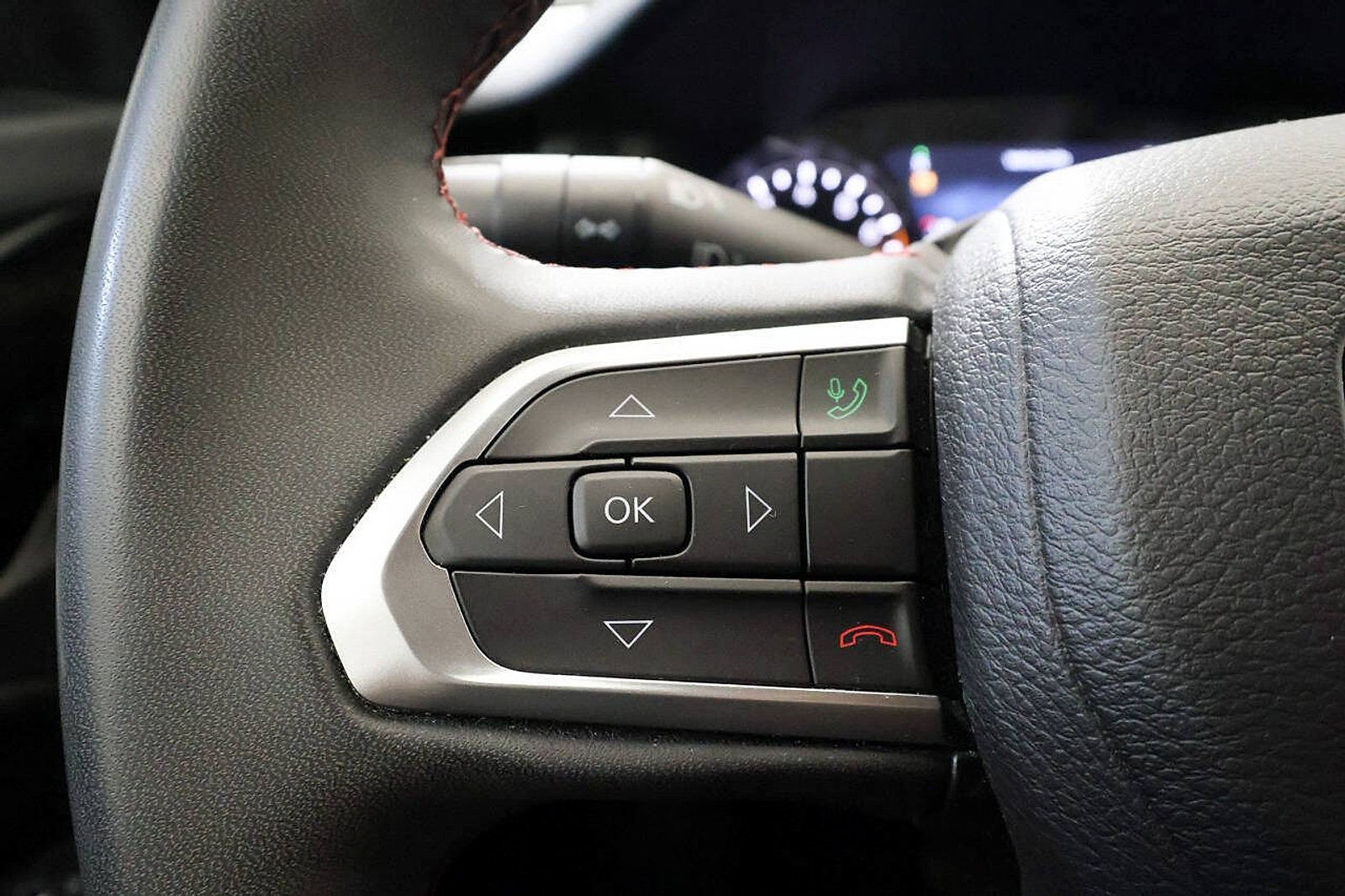 Used 2024 Jeep Compass Trailhawk AWD/4WD image 26