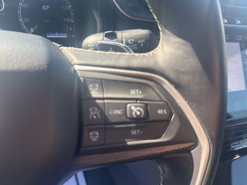 Used 2021 Jeep Grand Cherokee L Limited image 33