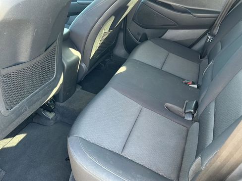 Used 2018 Hyundai Tucson SE image 24