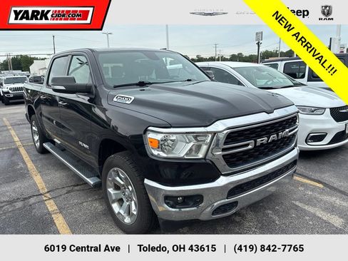 Used 2022 RAM 1500 Big Horn AWD/4WD image 1
