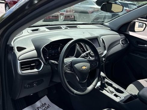 Certified 2024 Chevrolet Equinox LT FWD image 9