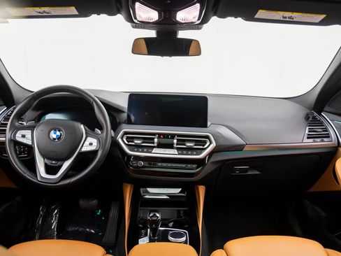 Used 2022 BMW X4 xDrive30i w/ Premium Package image 10