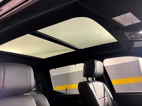 Used 2026 Toyota Tundra Platinum AWD/4WD image 14