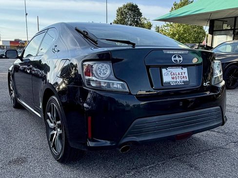 Used 2016 Scion tC FWD image 4