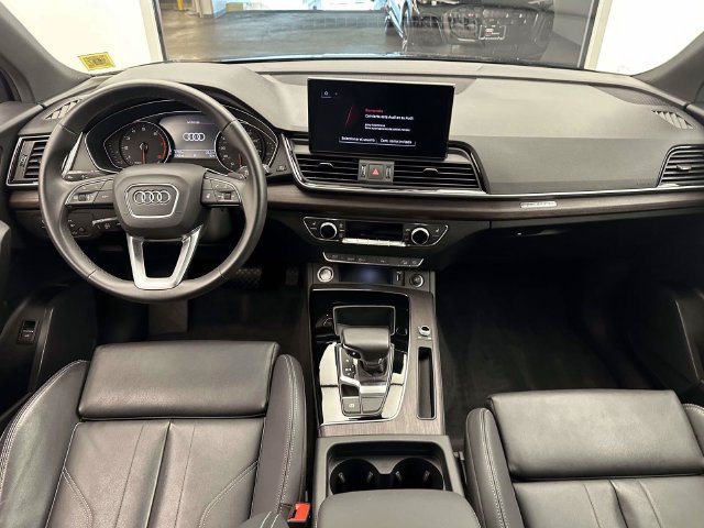 Certified 2023 Audi Q5 2.0T Premium w/ Convenience Package AWD/4WD image 15