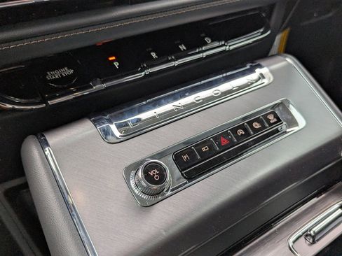 New 2025 Lincoln Aviator 2WD w/ Jet Appearance Package image 12