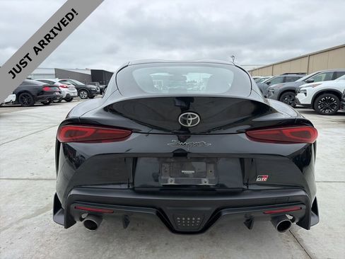 Used 2021 Toyota Supra w/ Safety & Technology Package RWD image 5