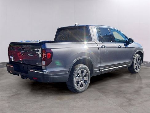 Certified 2020 Honda Ridgeline RTL-E image 2