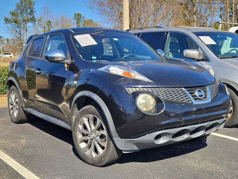 Used 2013 Nissan Juke S image 1