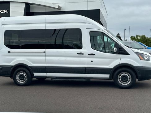 Used 2017 Ford Transit 350 XL RWD image 3