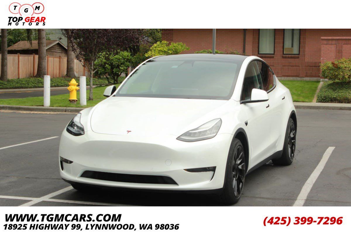Used 2022 Tesla Model Y Long Range AWD/4WD image 1