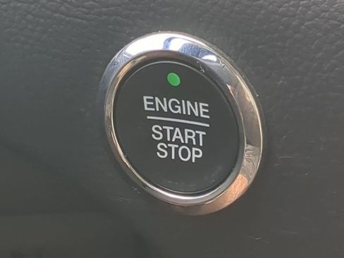 Certified 2022 Ford Edge SEL w/ Convenience Package image 27