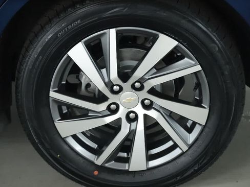 Used 2022 Chevrolet Equinox Premier AWD/4WD image 40