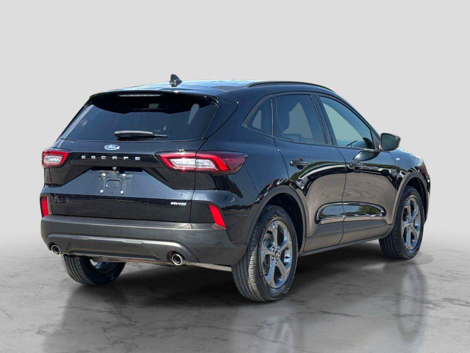 Used 2025 Ford Escape ST-Line Select AWD/4WD image 5