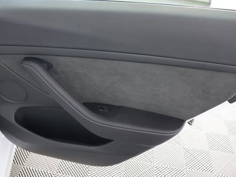 Used 2023 Tesla Model 3 Standard Range RWD image 27