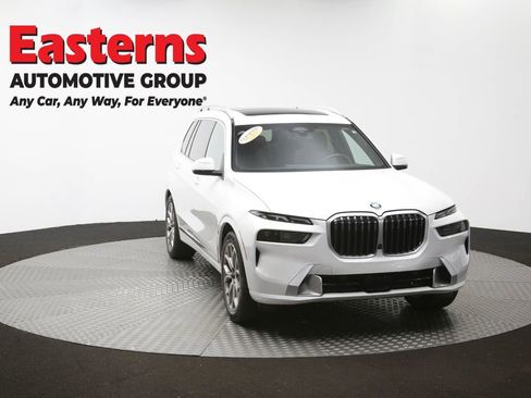 Used 2023 BMW X7 xDrive40i w/ Executive Package AWD/4WD image 56