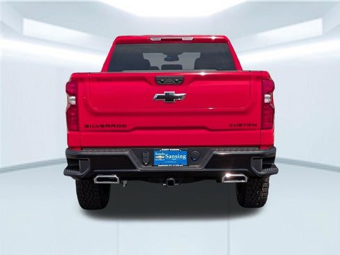 New 2026 Chevrolet Silverado 1500 Custom Trail Boss w/ LPO, Dark Essentials Package AWD/4WD image 5