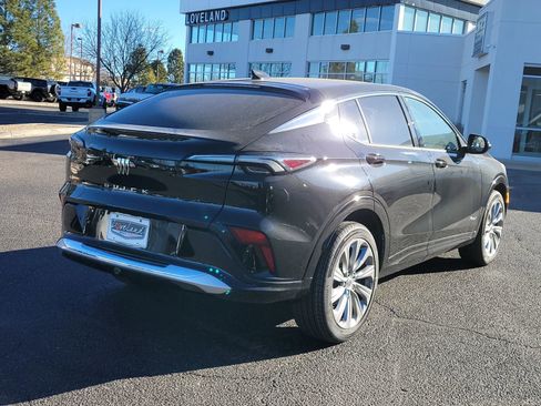 New 2026 Buick Envista Avenir image 3