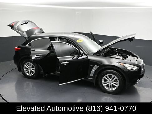 Used 2017 INFINITI QX70 AWD image 30