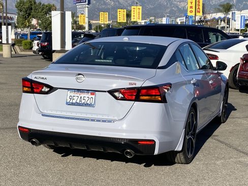 Used 2023 Nissan Altima 2.5 SR image 4