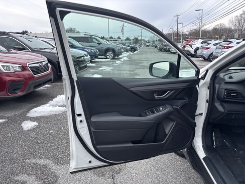 Used 2024 Subaru Outback Premium w/ Popular Package #1A image 16