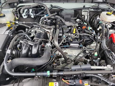 Used 2022 Ford Bronco Black Diamond AWD/4WD image 30
