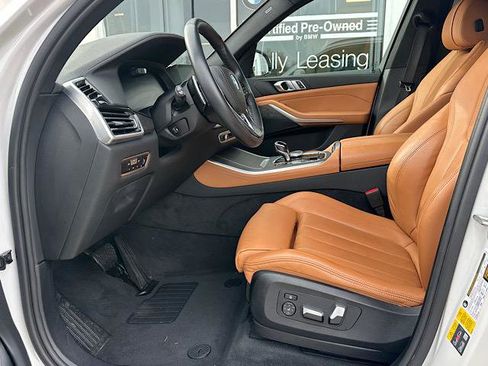 Certified 2022 BMW X5 xDrive45e image 17