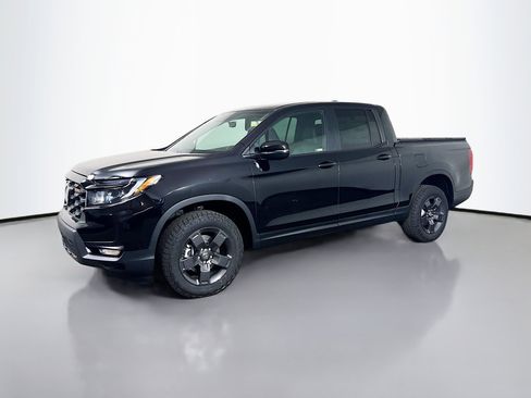 New 2026 Honda Ridgeline TrailSport image 3
