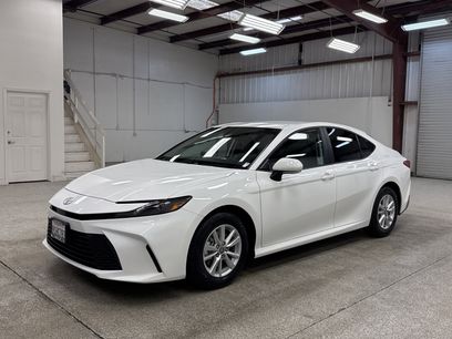 Used 2025 Toyota Camry LE