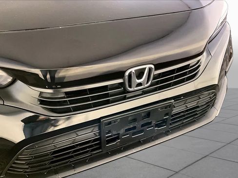 Used 2022 Honda Civic Sport image 32