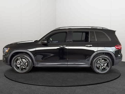 Certified 2026 Mercedes-Benz GLB 250 4MATIC image 3