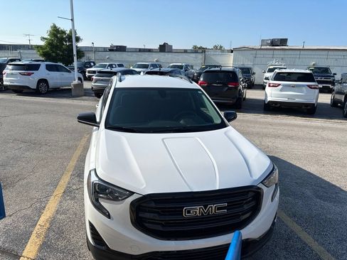 Used 2019 GMC Terrain SLE w/ Driver Convenience Package AWD/4WD image 7
