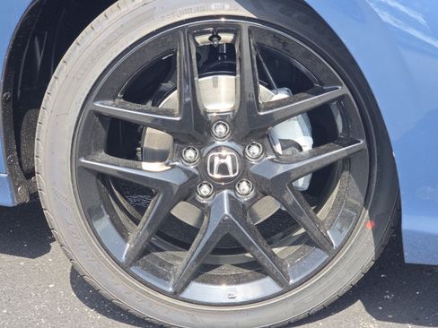 New 2026 Honda Civic Sport image 9