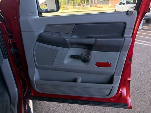 Used 2008 Dodge Ram 1500 Truck ST AWD/4WD image 30