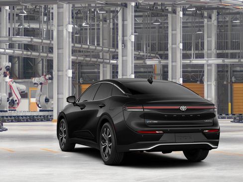 New 2026 Toyota Crown Limited image 7