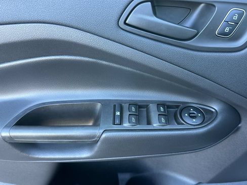 Used 2018 Ford Escape S FWD image 11