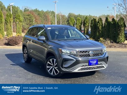 Used 2024 Volkswagen Taos SE