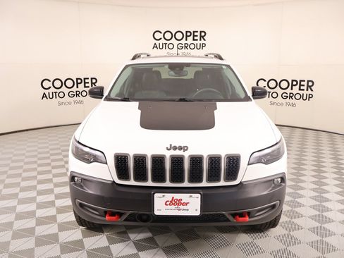 Used 2022 Jeep Cherokee Trailhawk w/ Sun, Sound & Nav Group AWD/4WD image 10