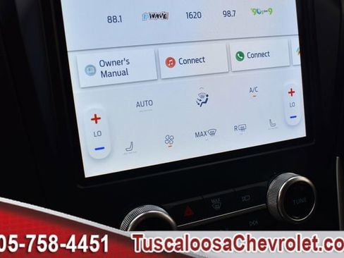 Used 2024 Ford Edge SEL image 35