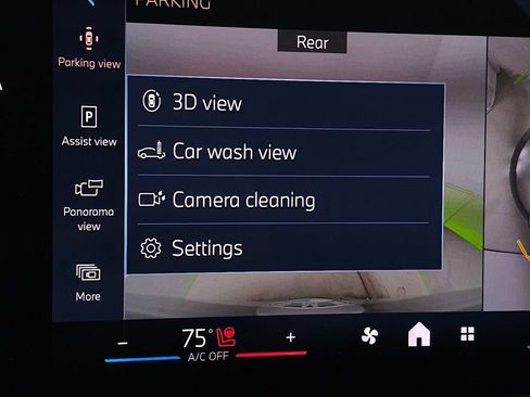 New 2026 BMW X2 xDrive28i w/ Technology Package image 32