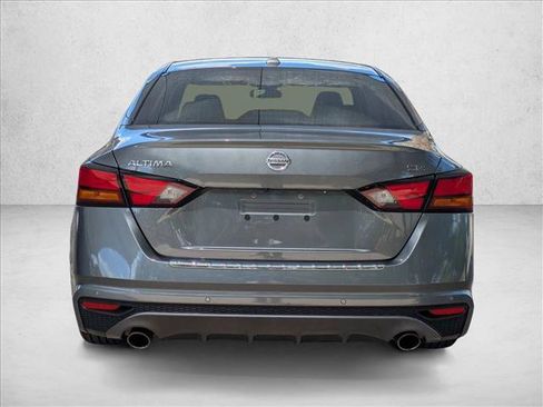 Used 2021 Nissan Altima 2.5 SR w/ SR Premium Package FWD image 6