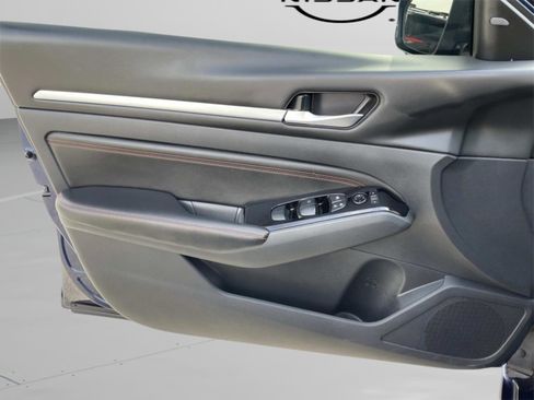 Certified 2023 Nissan Altima 2.5 SR image 23