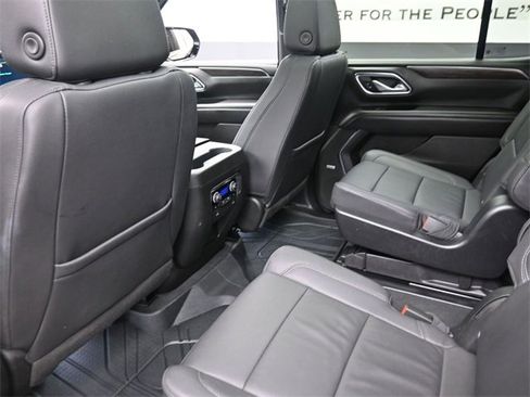 Used 2023 Chevrolet Tahoe LT w/ LT Signature Plus Package image 23