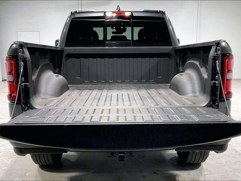 Used 2025 RAM 1500 Big Horn image 36