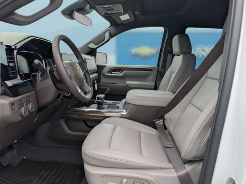 New 2026 Chevrolet Silverado 1500 LT w/ All Star Edition Plus AWD/4WD image 17