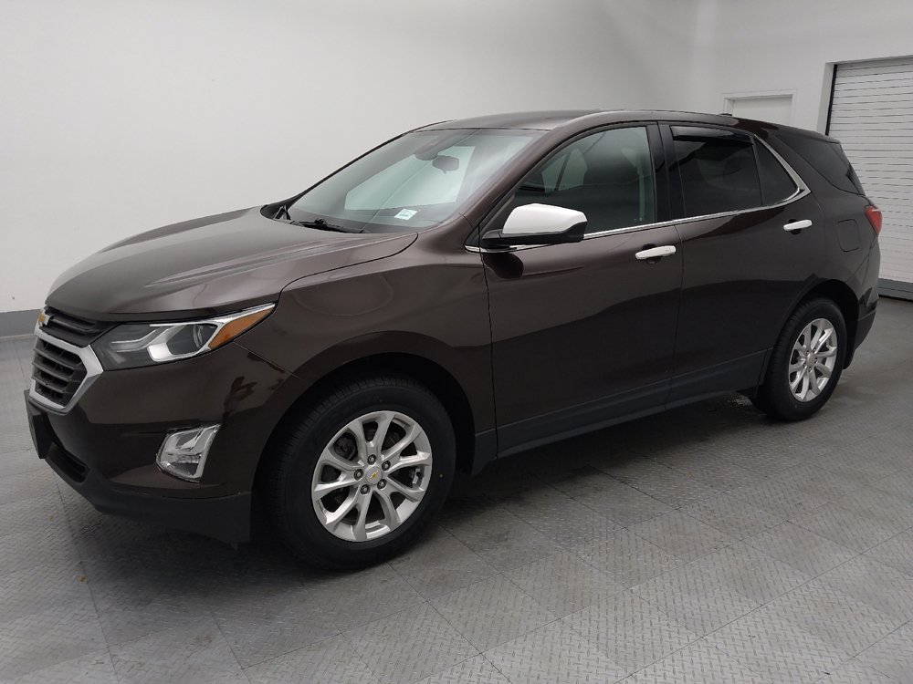 Used 2020 Chevrolet Equinox LT w/ Driver Convenience Package AWD/4WD image 2