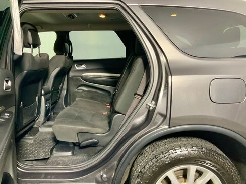 Used 2019 Dodge Durango SXT w/ 3rd Row Seating Group AWD/4WD image 29